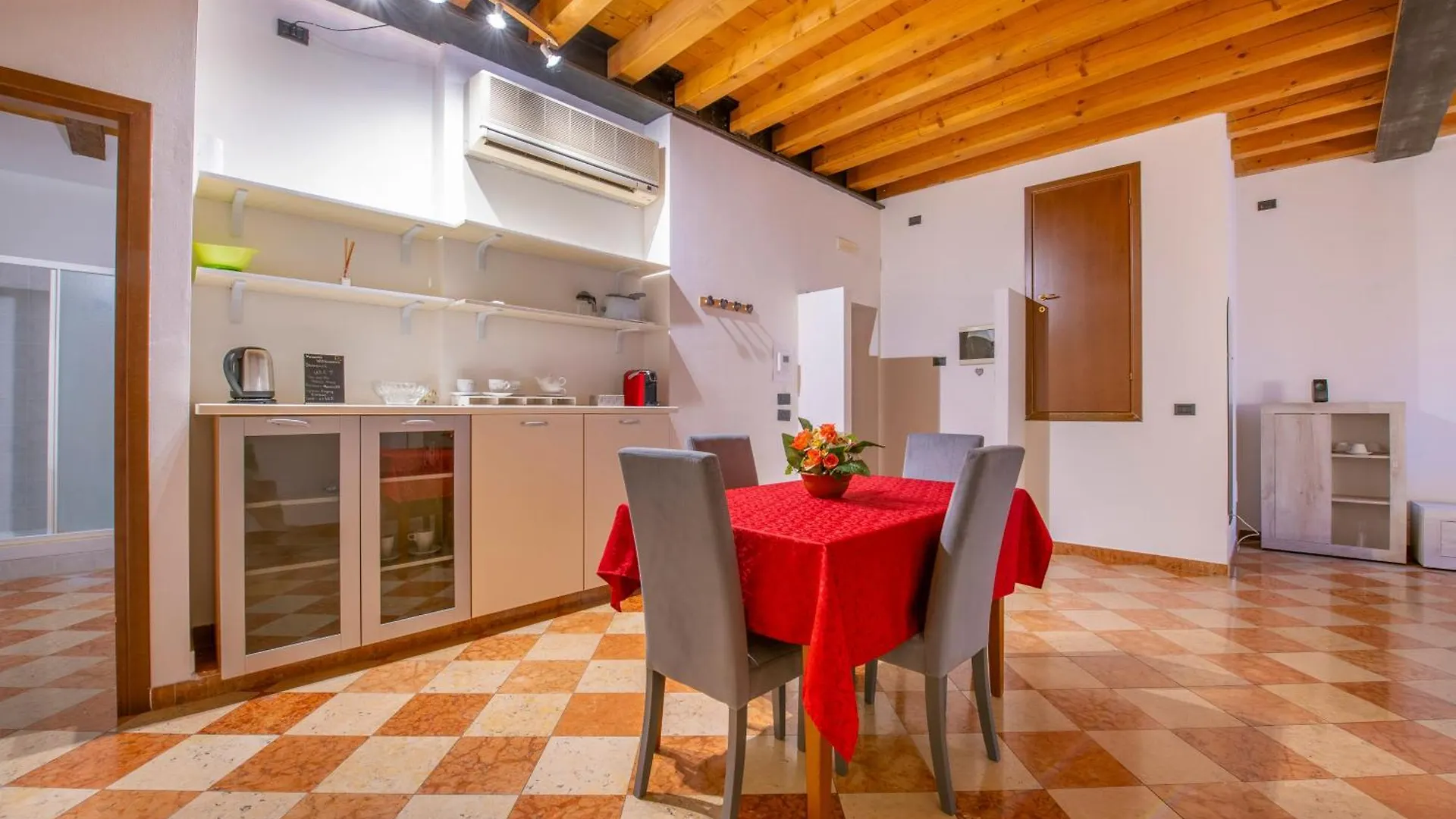 You&Me Mazzini Home Verona centro Italia